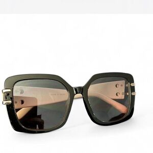 Stylish Black Sunglasses